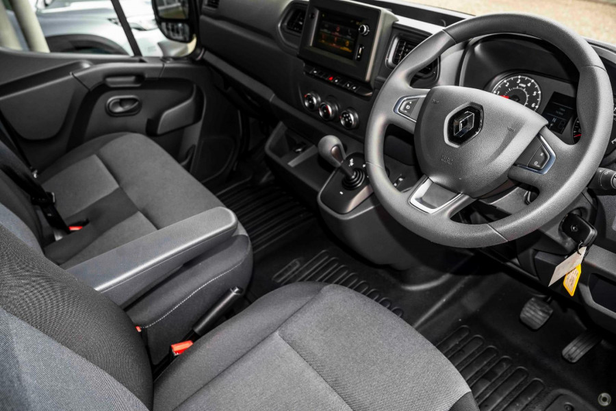 2024 MY25 Renault Master X62 Phase 2 Pro 110kW Van Image 6