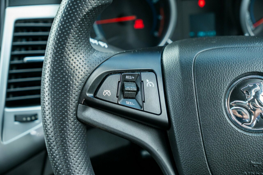 2014 Holden Cruze JH Series II Equipe Hatch Image 11
