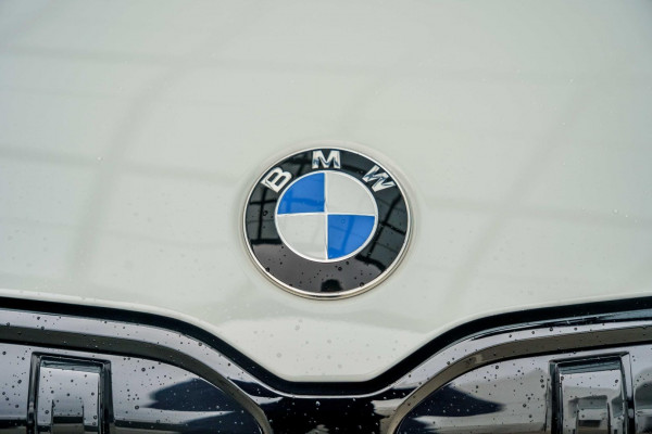 2025 BMW X1 U11 M35i xDrive SUV image 11