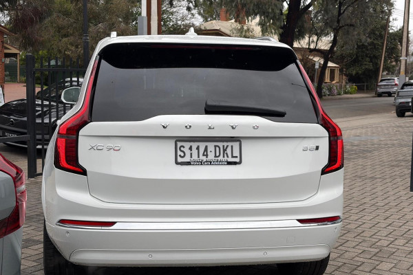 2026 Volvo XC90 L Series Plus B5 Bright SUV Image 4