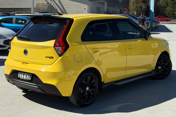 2020 MG MG3 SZP1 Core Hatch Image 17