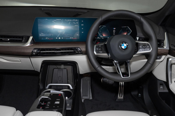 2026 BMW X1 U11 sDrive20i SUV image 7
