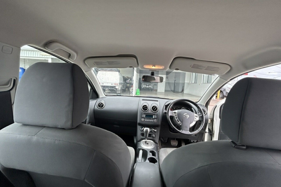 2012 Nissan Dualis J10W Series 3 MY12 ST Hatch X-tronic 2WD Hatch Image 18