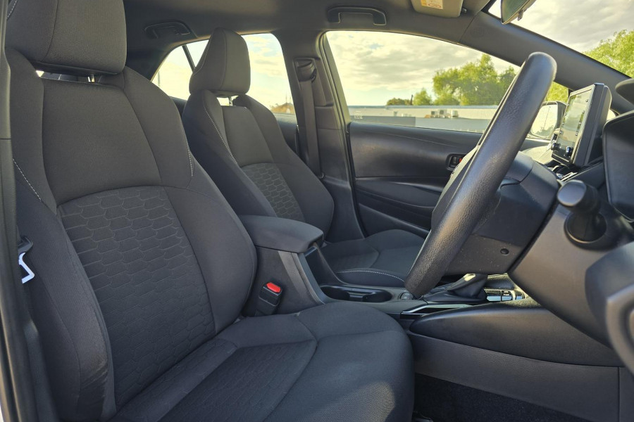 2020 Toyota Corolla MZEA12R Ascent Sport Hybrid Hatch Image 21