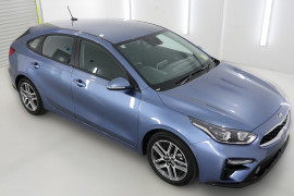 Kia Cerato Hatch Sport BD