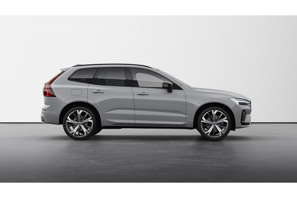 2025 Volvo XC60 UZ Ultra T8 Plug-In Hybrid SUV Image 5