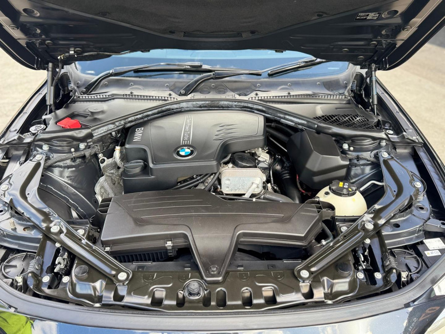 2014 BMW 4 Series F33 420i M Sport Convertible Image 25