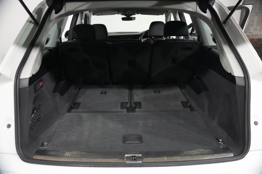 2020 Audi Q7 45 TDI SUV Image 33