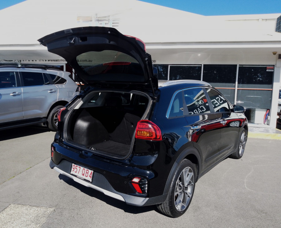2021 Kia Niro DE Hybrid Sport SUV Image 15
