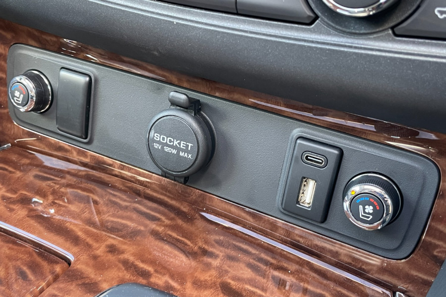 2024 Nissan Patrol Y62 Series 5 Ti-L SUV Image 18