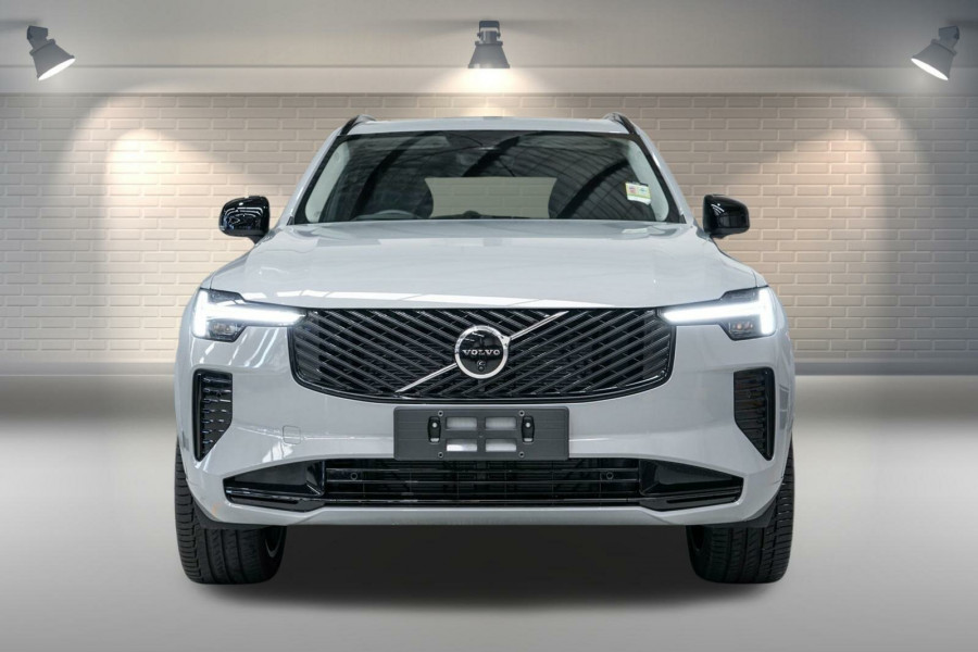 2026 Volvo XC90 L Series Ultra B5 Dark SUV Image 17