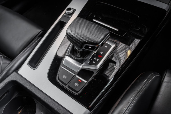 2022 Audi Q5 FY 45 TFSI S Line SUV image 17