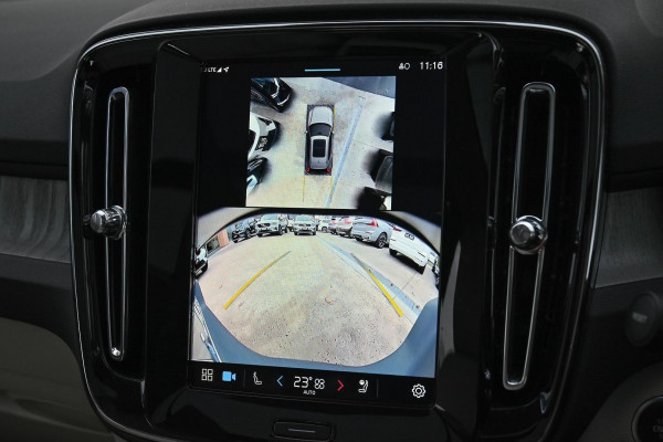 2024 MY25 Volvo XC40 XZ Ultra B4 Bright SUV Image 7