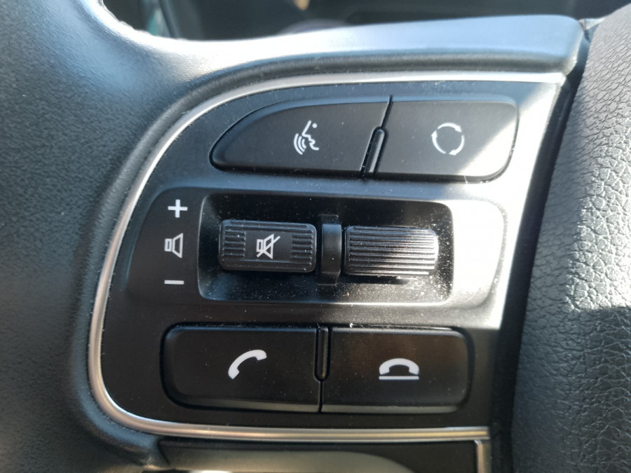 2021 Kia Niro DE Hybrid Sport SUV Image 23