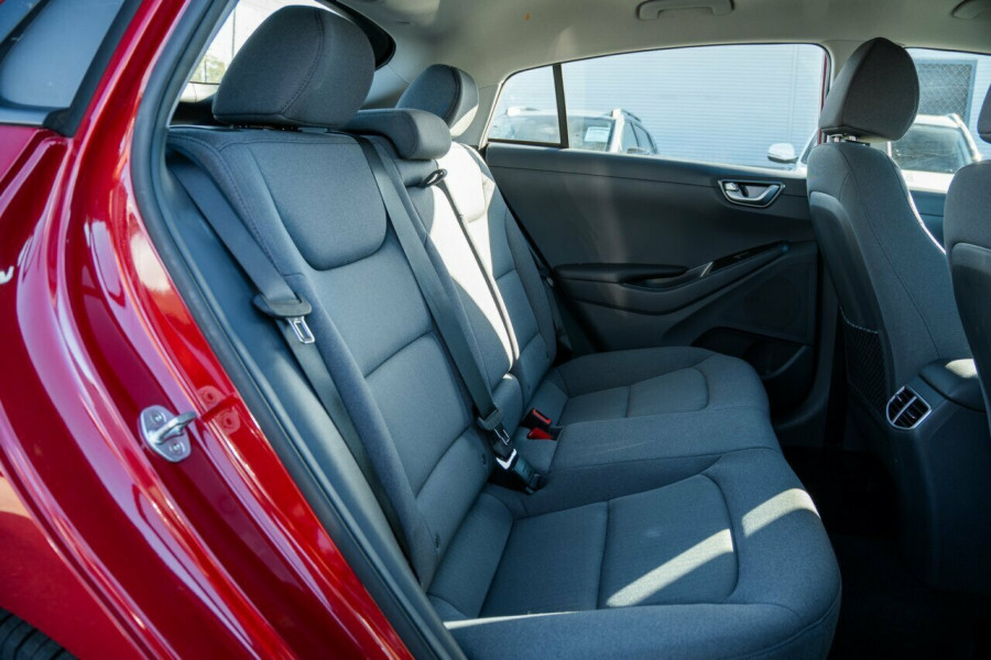 2021 MY22 Hyundai IONIQ AE.V4 Electric Elite Coupe Image 8