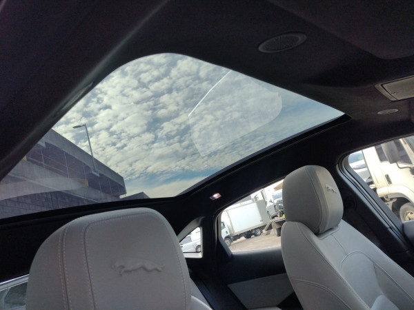 2021 Jaguar E-PACE X540 P250 SE SUV image 14