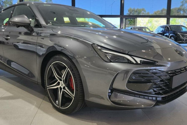 2025 MG MG7 IP42 Essence Sedan Image 7