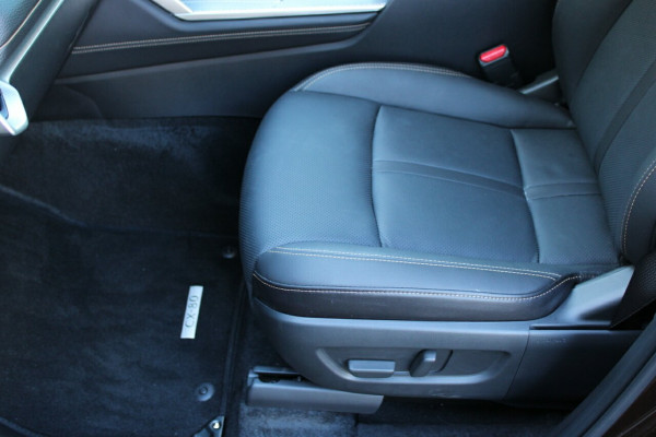 2025 Mazda CX-80 KL G40e GT SUV Image 13