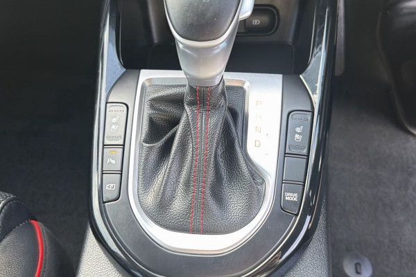 2022 Kia Cerato BD GT Hatch Image 17