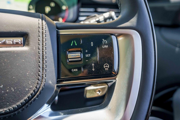 2024 MY25 Land Rover Range Rover L460 D350 Autobiography SUV image 14