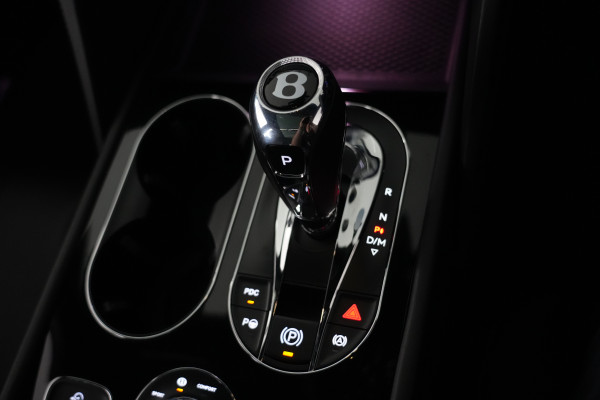 2020 Bentley Bentayga V8 SUV Image 36