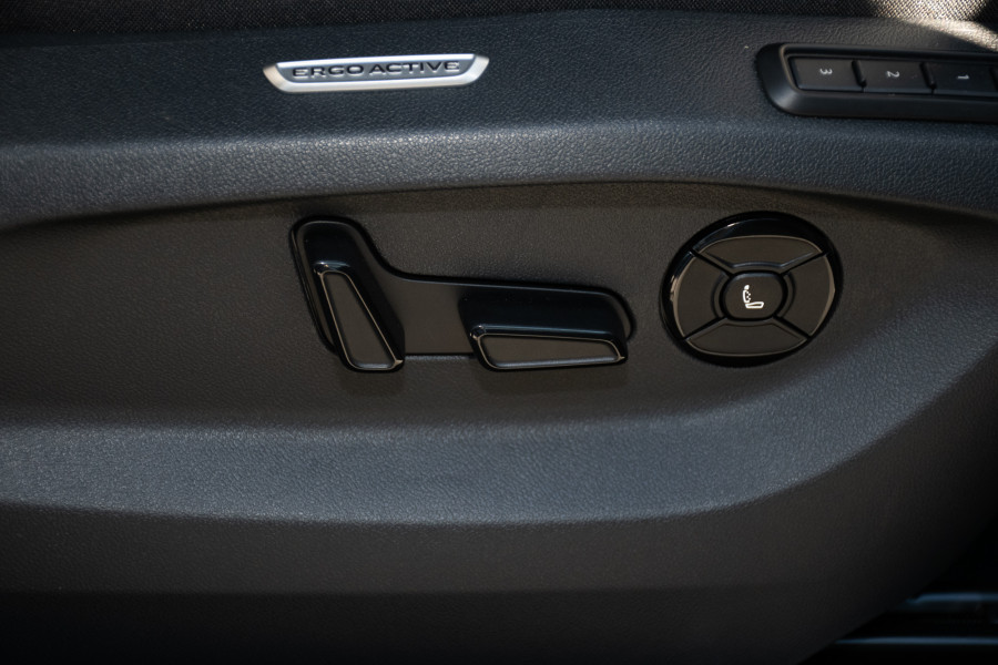 2025 MY26 Volkswagen Tayron R4 150TSI Elegance SUV Image 22