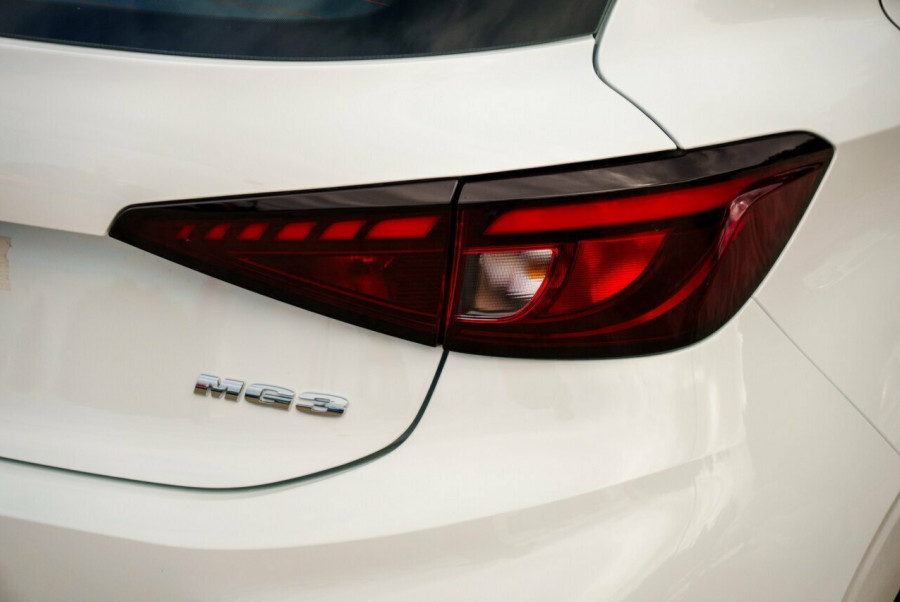 2025 MY25.5 MG MG3 ZP22 Vibe Hatch Image 7