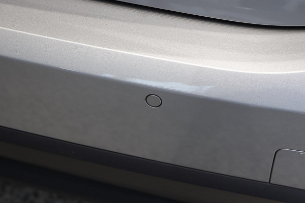 2026 MINI Cooper F65 C Favoured Hatch image 10