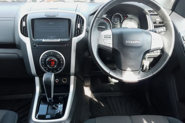 2020 MY19 Isuzu MU-X LS-U SUV Image 17