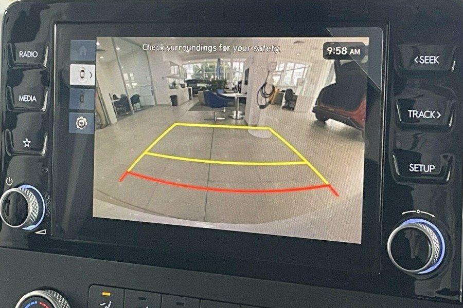 2025 Hyundai Staria Load US4.V3  Van Image 7