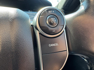2018 Land Rover Discovery Series 5 HSE Luxury SUV