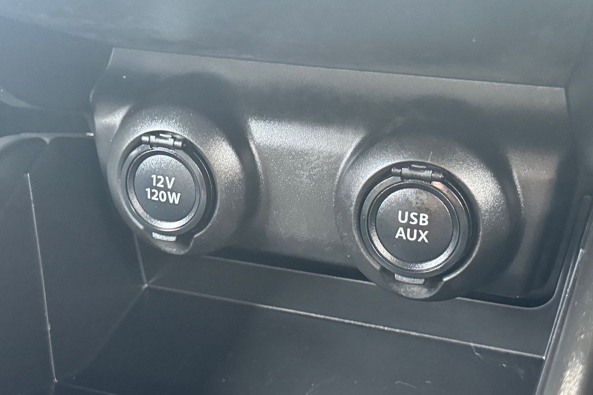 2023 Suzuki Swift AZ Series II GL Hatch Image 15