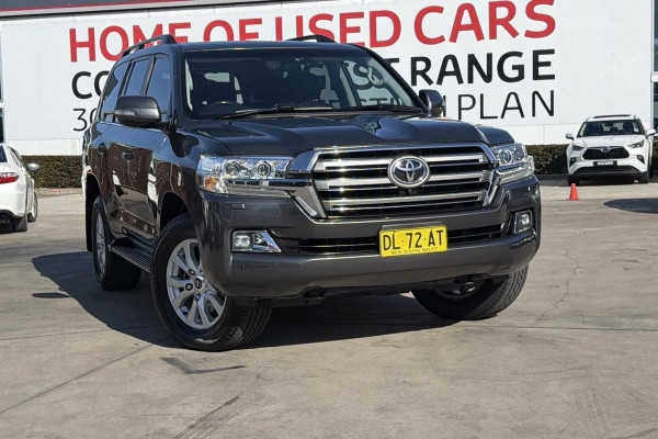 2019 Toyota LandCruiser VDJ200R VX SUV Image 1