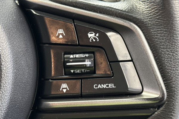 2017 Subaru Impreza G5 2.0i-S Hatch Image 3