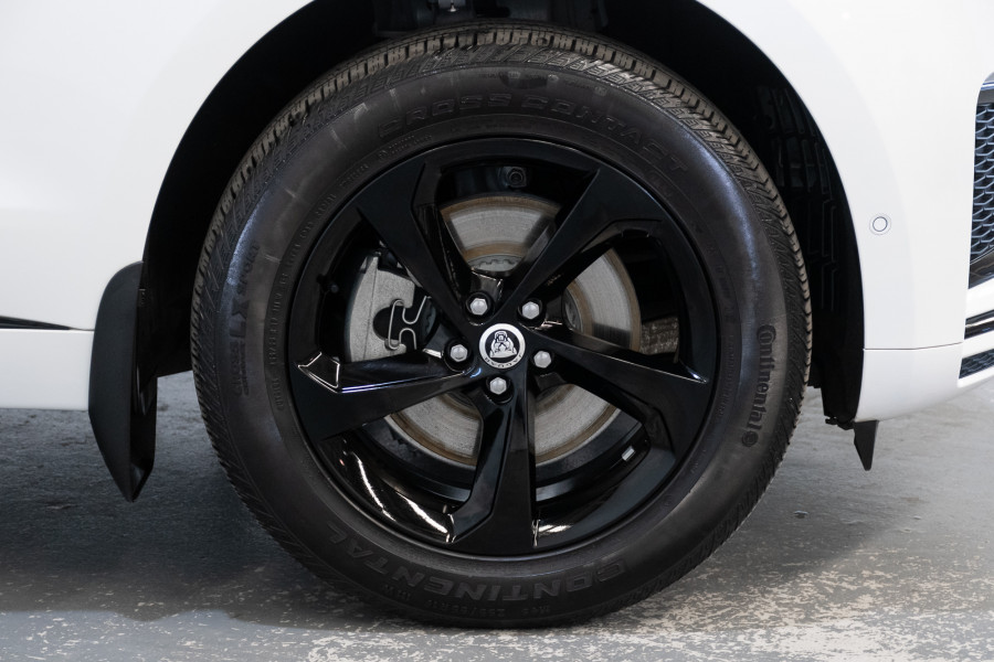 2024 MY23 Jaguar F-PACE X761 R-Dynamic S SUV Image 6