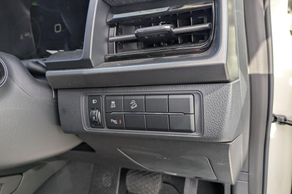 2026 KGM Musso Q261 ELX Ute Image 22