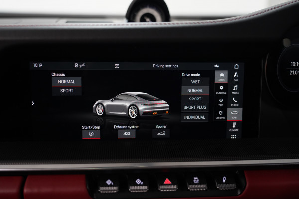 2019 Porsche 992 Carrera S Coupe Image 37