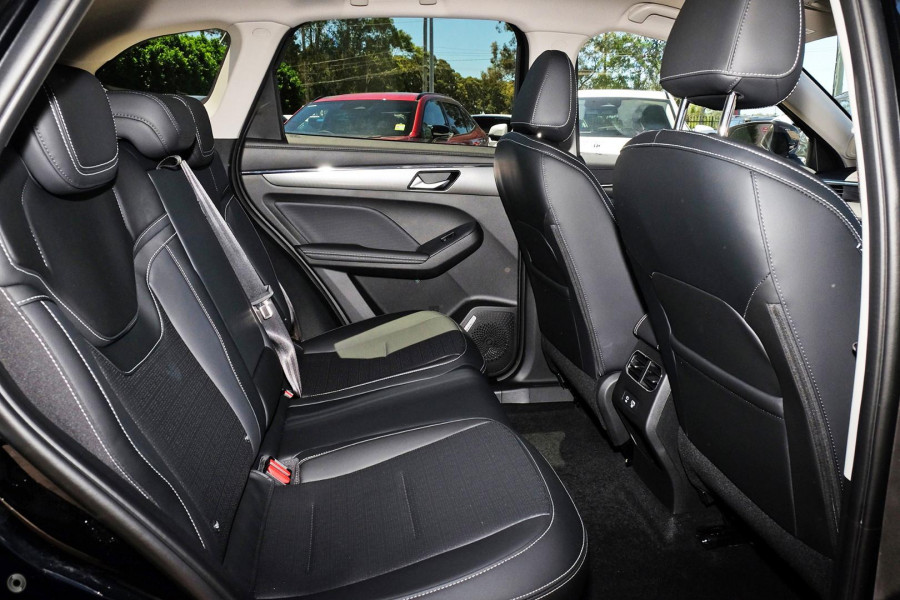 2025 GWM Haval Jolion A02 Vanta SUV Image 8