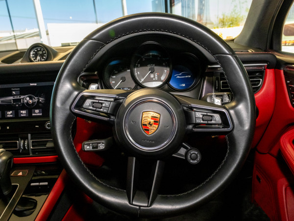 2022 MY23 Porsche Macan 95B GTS SUV image 14