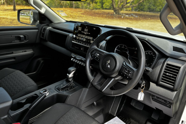 2026 Mitsubishi Triton MV  GLX Cab Chassis Image 12