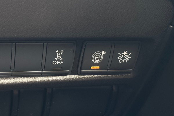2024 Nissan Patrol Y62 Ti SUV Image 21