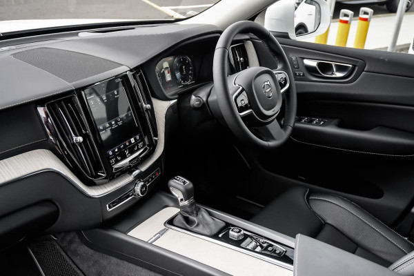 2019 Volvo XC60 UZ D4 Inscription Suv