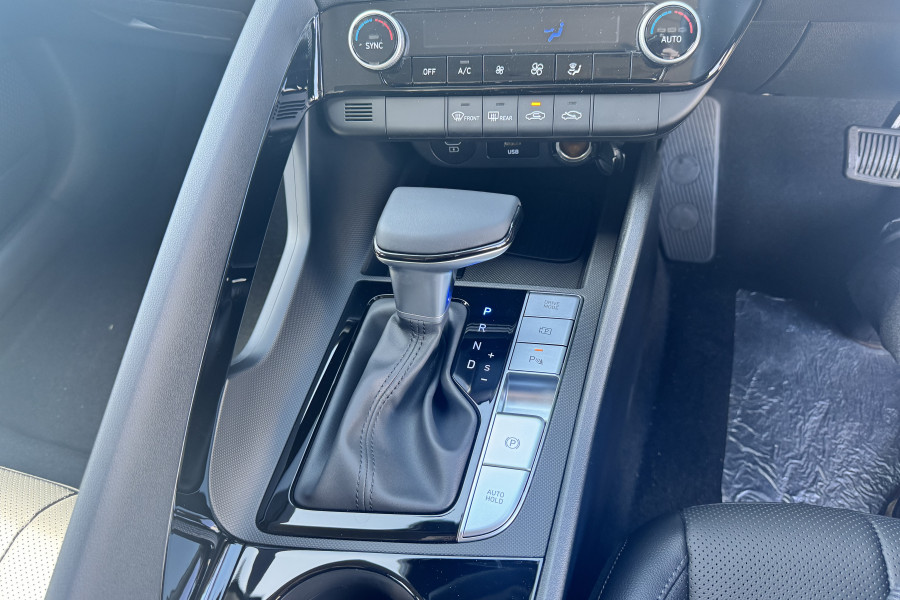 2024 Hyundai i30 CN7.V2 Elite Sedan Image 14