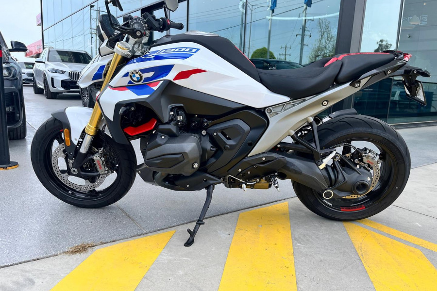 2025 MY26 BMW R 1300 R Performance R 1300