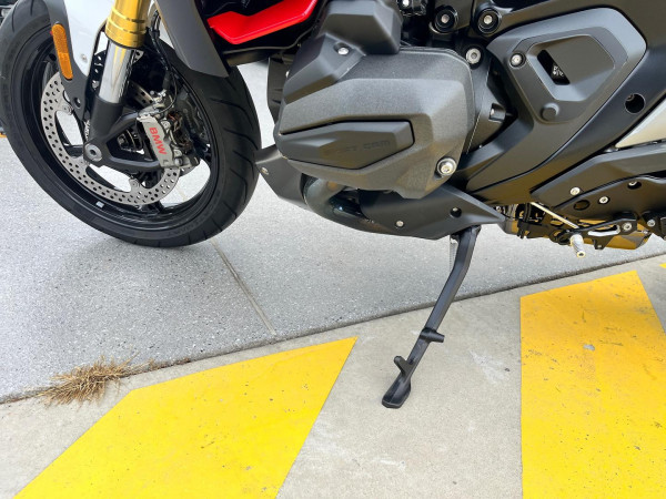 2025 MY26 BMW R 1300 R Performance R 1300 image 17