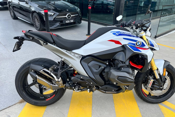 BMW R 1300 R Performance R 1300