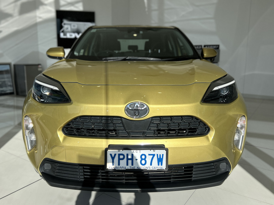 2021 Toyota Yaris Cross MXPB10R GX SUV Image 2