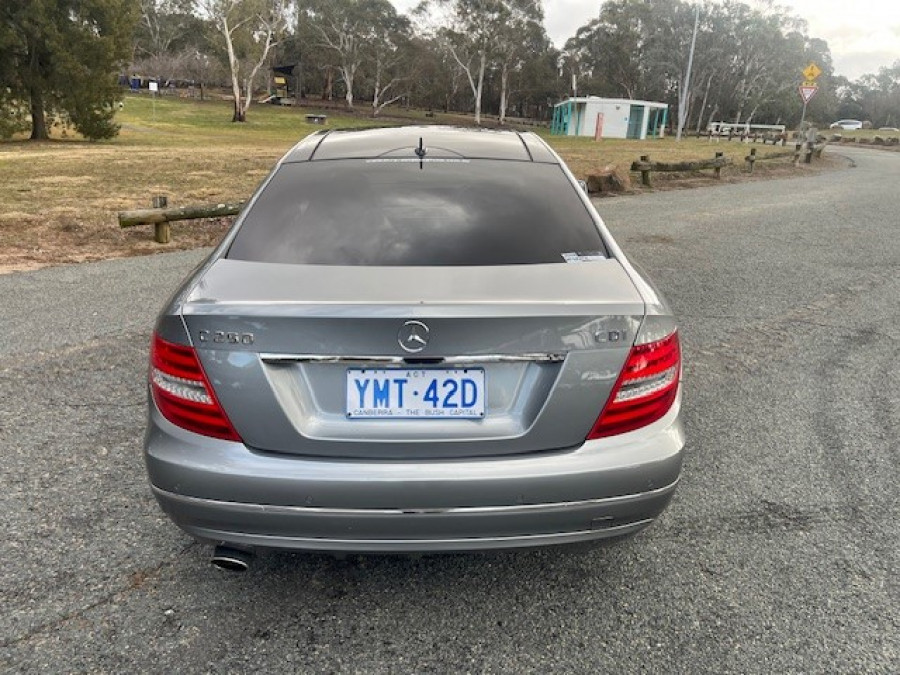 2013 Mercedes-Benz C-Class C250 Coupe Image 7