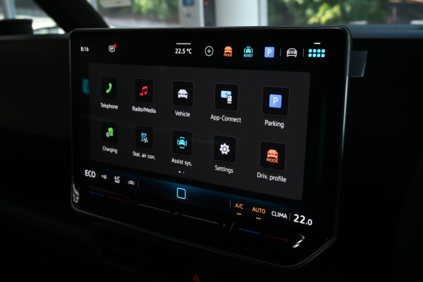 2024 MY25 Volkswagen ID. Buzz Cargo EBN BEV550 Van Image 15