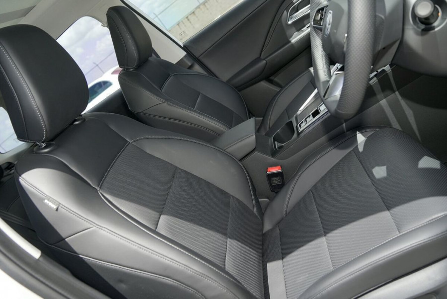 2025 MG ZS ZS32 Essence Hybrid+ SUV Image 8